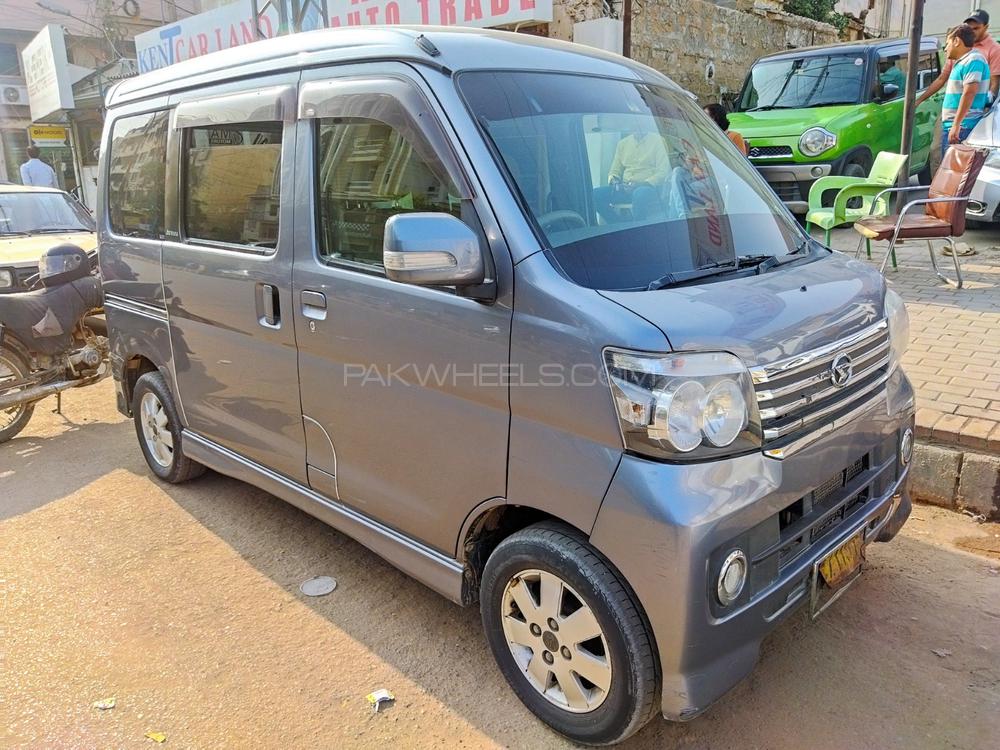 Daihatsu Atrai Wagon 2016 for Sale in Karachi Image-1