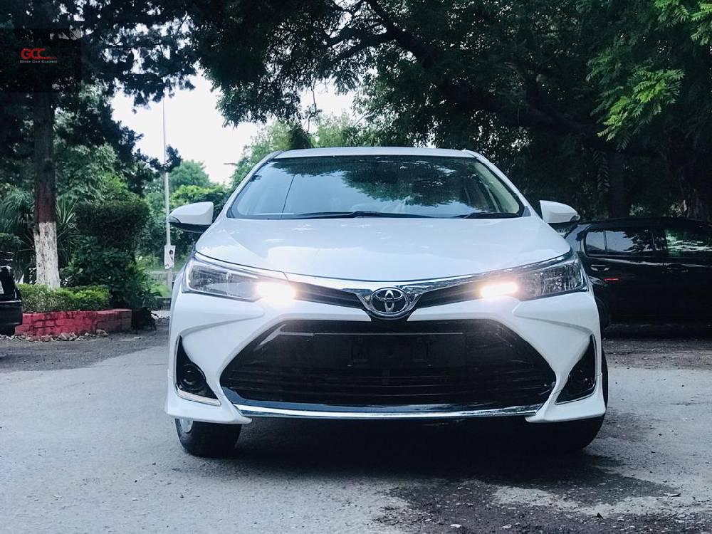 Toyota Corolla 2021 for Sale in Islamabad Image-1