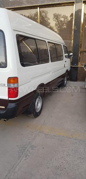 Toyota Hiace 1996 for Sale in Islamabad Image-1