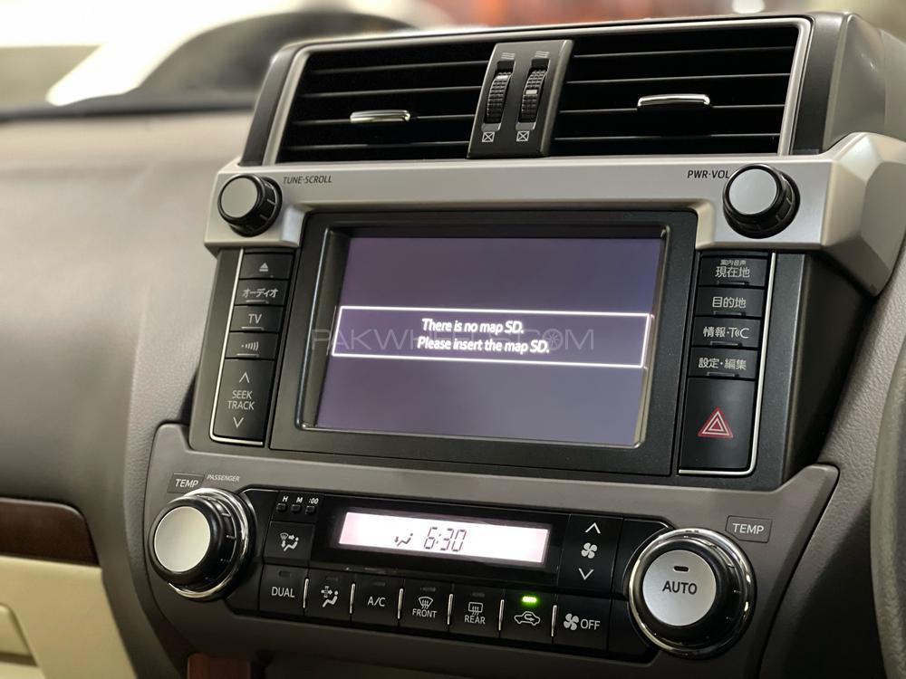 Toyota Prado 2016 for Sale in Lahore Toyota Prado 2016 for Sale in Lahore Image-14