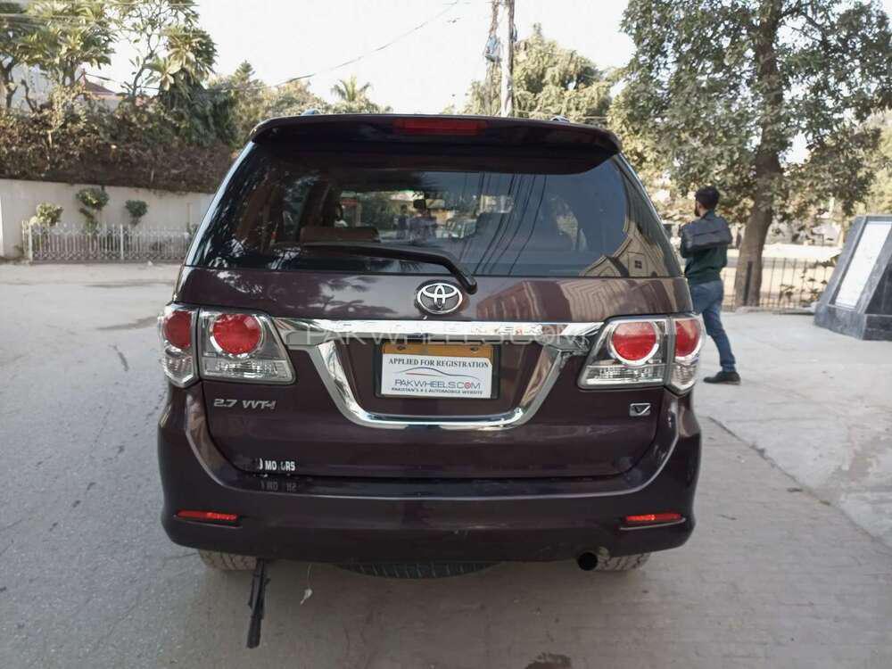 Toyota Fortuner 2013 for Sale in Lahore Toyota Fortuner 2013 for Sale in Lahore Image-6