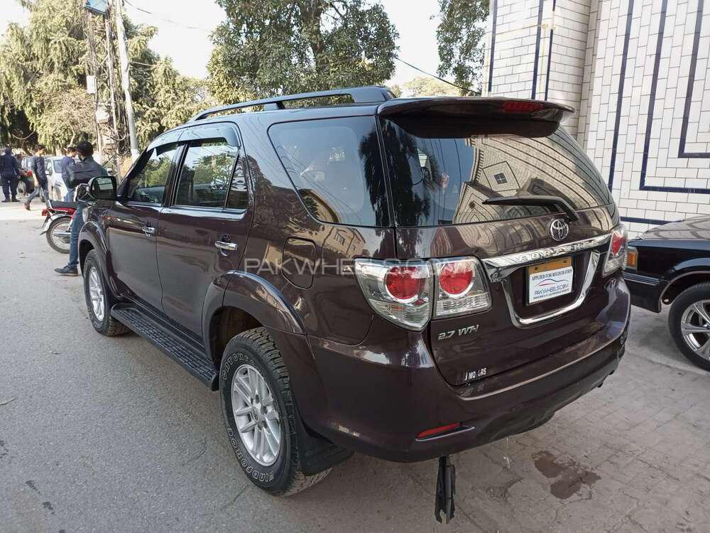 Toyota Fortuner 2013 for Sale in Lahore Toyota Fortuner 2013 for Sale in Lahore Image-5
