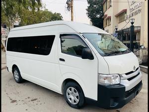 Toyota Hiace High-Roof 3.0 2016 for Sale in Karachi