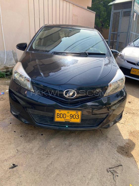 Toyota Vitz 2012 for Sale in Khairpur Mir Image-1
