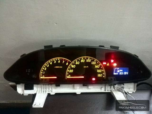 Toyota Vitz Rpm Speedo Meter Image-1