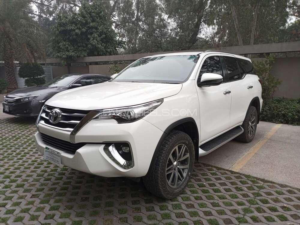ٹویوٹا فورچیونر 2018 for Sale in لاہور ٹویوٹا فورچیونر 2018 for Sale in لاہور Image-3