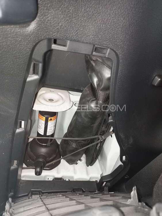 ٹویوٹا فورچیونر 2018 for Sale in لاہور ٹویوٹا فورچیونر 2018 for Sale in لاہور Image-15