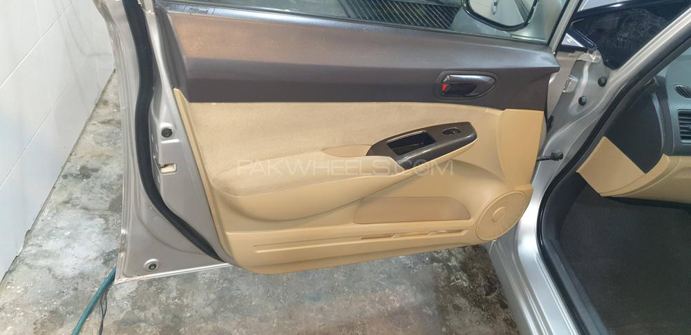 Honda Civic 2009 for Sale in Bahawalpur Honda Civic 2009 for Sale in Bahawalpur Image-7