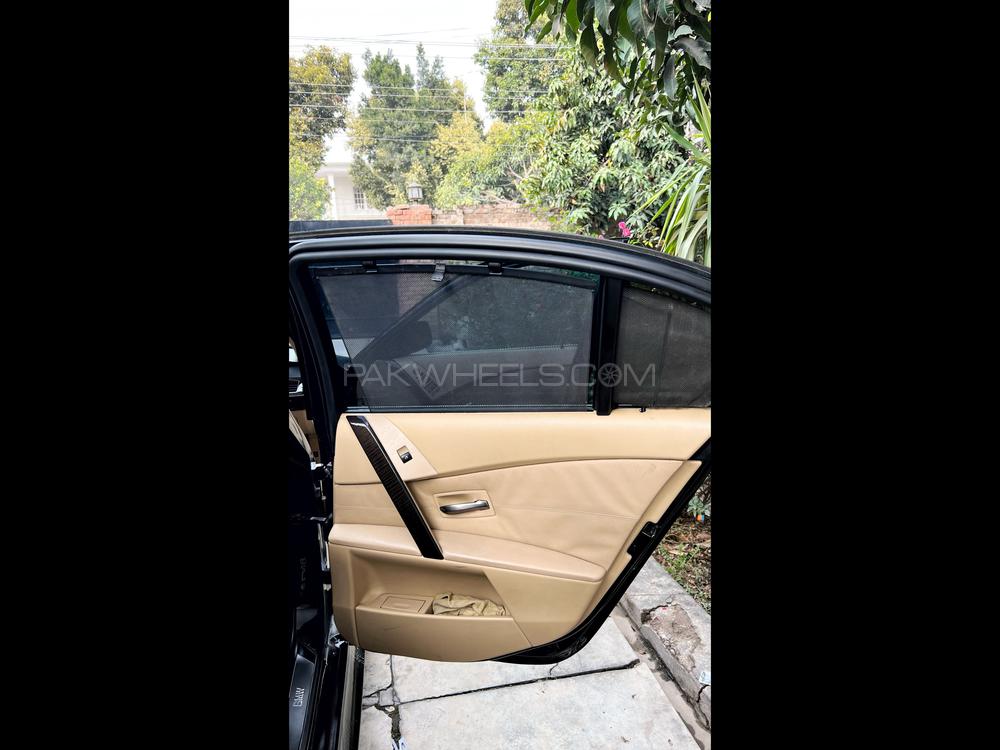 BMW 5 Series 2006 for Sale in Peshawar BMW 5 Series 2006 for Sale in Peshawar Image-13
