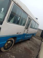 Toyota Coaster 29 Seater F/L 1986 for Sale in Kasur