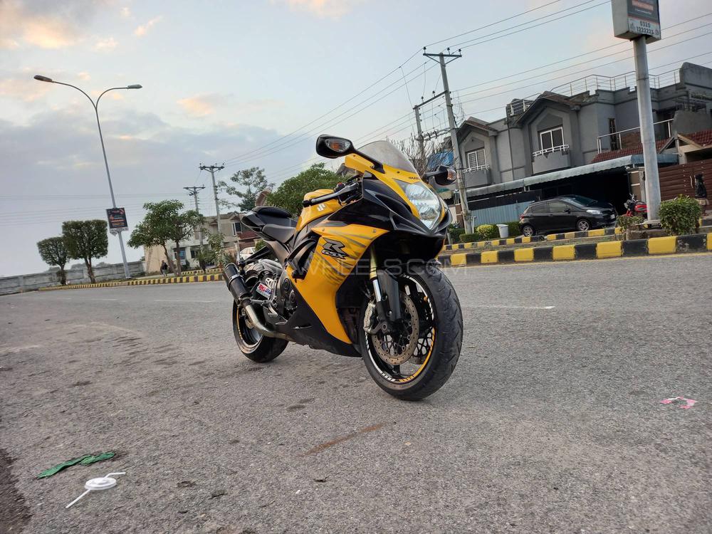 سوزوکی GSX-R750 2012 for Sale سوزوکی GSX-R750 2012 for Sale Image-8