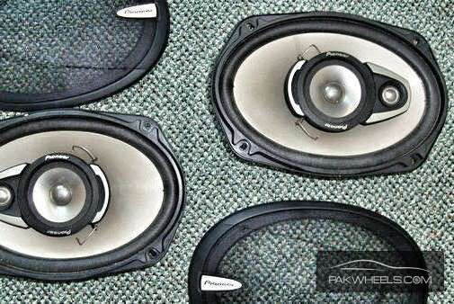 Original  Pioneer  Speakers  Image-1