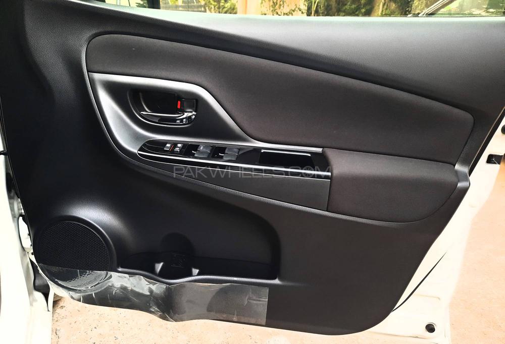Toyota Vitz 2019 for Sale in Karachi Toyota Vitz 2019 for Sale in Karachi Image-10