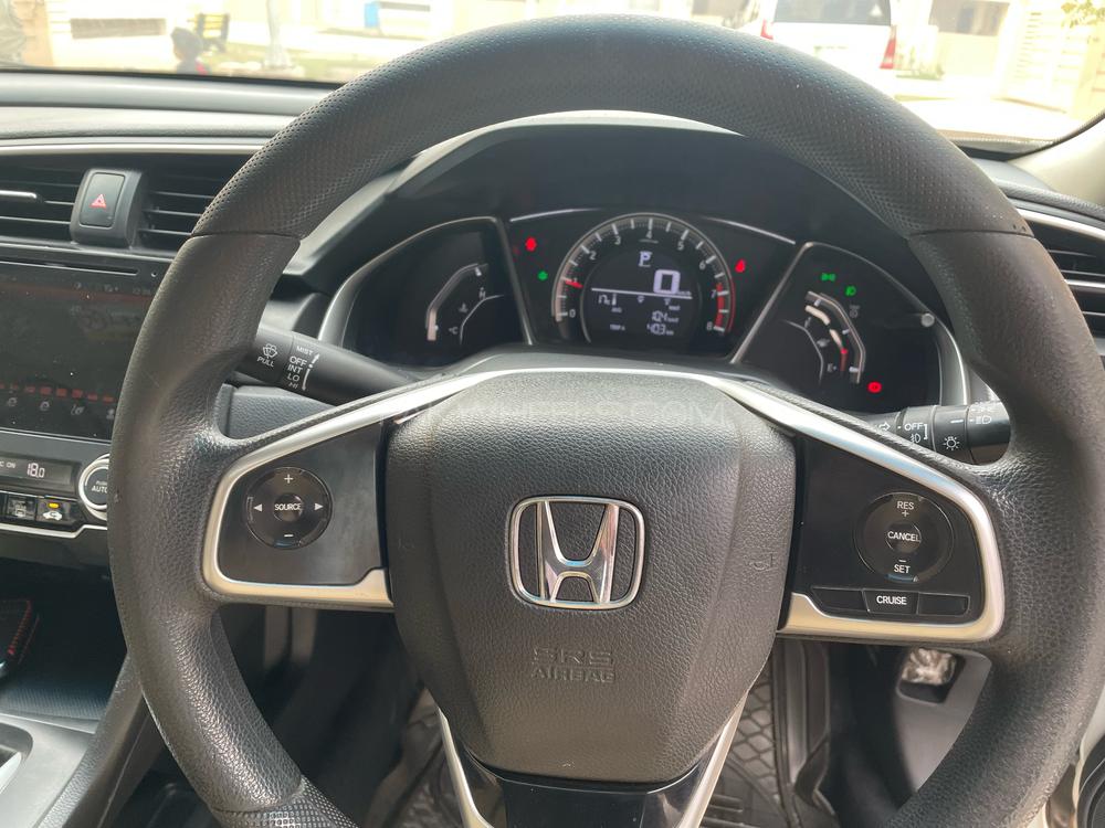 Honda Civic 2016 for Sale in Multan Honda Civic 2016 for Sale in Multan Image-6