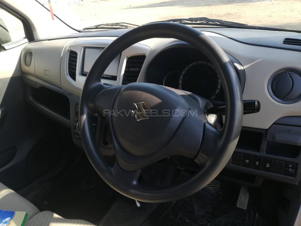 Suzuki Wagon R 2014 for Sale in Islamabad Suzuki Wagon R 2014 for Sale in Islamabad Image-13