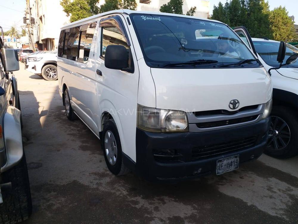Toyota Hiace 2008 for Sale in Karachi Image-1