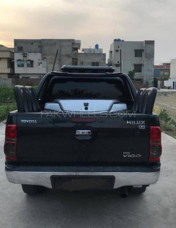 Toyota Hilux 2005 for Sale in Faisalabad Toyota Hilux 2005 for Sale in Faisalabad Image-4