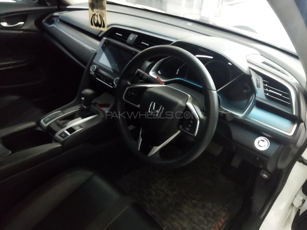 ہونڈا سوک 2019 for Sale in گجرانوالہ ہونڈا سوک 2019 for Sale in گجرانوالہ Image-5