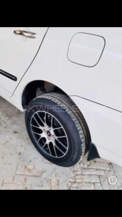 Toyota Corolla 2004 for Sale in Lahore Toyota Corolla 2004 for Sale in Lahore Image-4