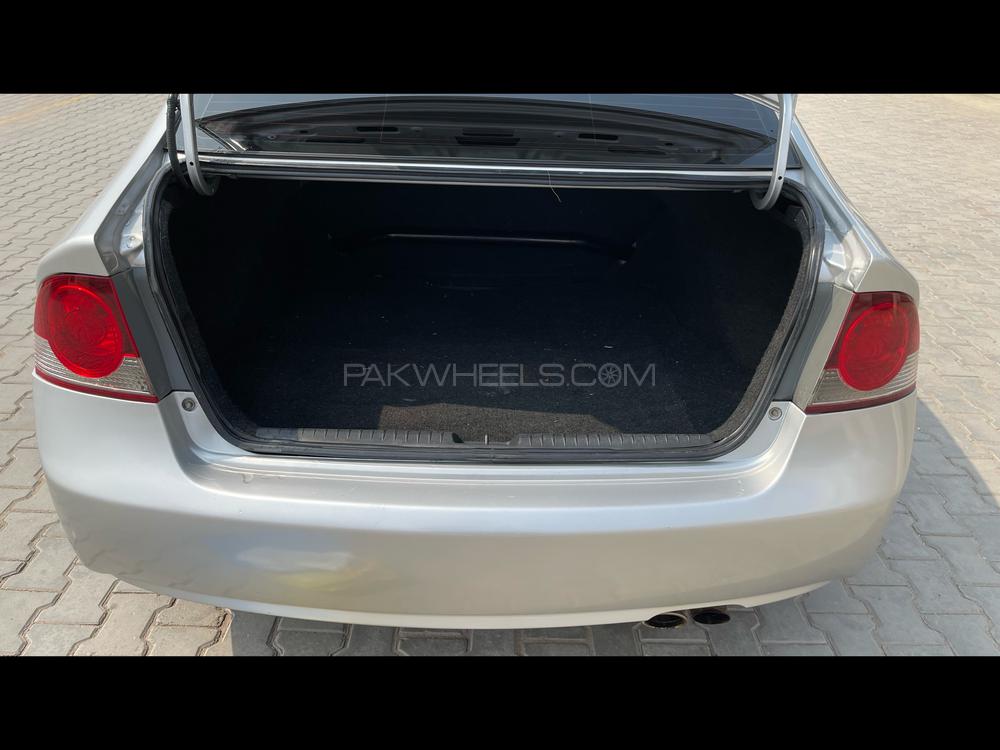 Honda Civic 2011 for Sale in Lahore Honda Civic 2011 for Sale in Lahore Image-7