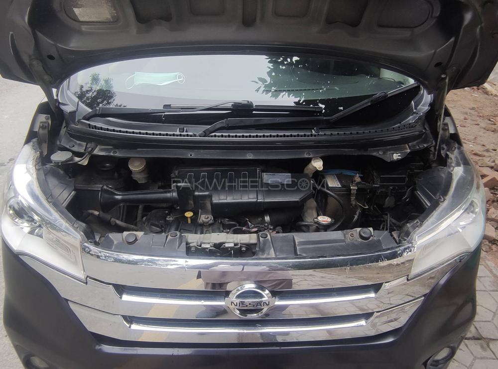 Nissan Dayz Highway Star 2014 for Sale in Lahore Nissan Dayz Highway Star 2014 for Sale in Lahore Image-6