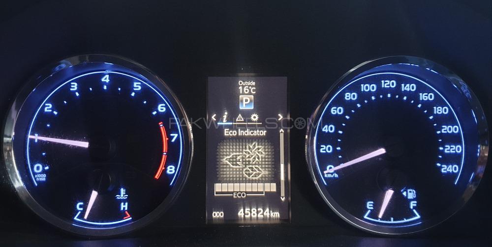 Toyota Corolla 2019 for Sale in Karachi Toyota Corolla 2019 for Sale in Karachi Image-5