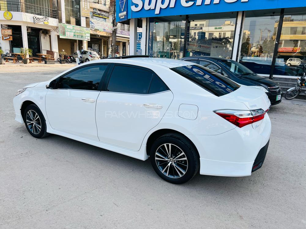 Toyota Corolla 2021 for Sale in Multan Toyota Corolla 2021 for Sale in Multan Image-5