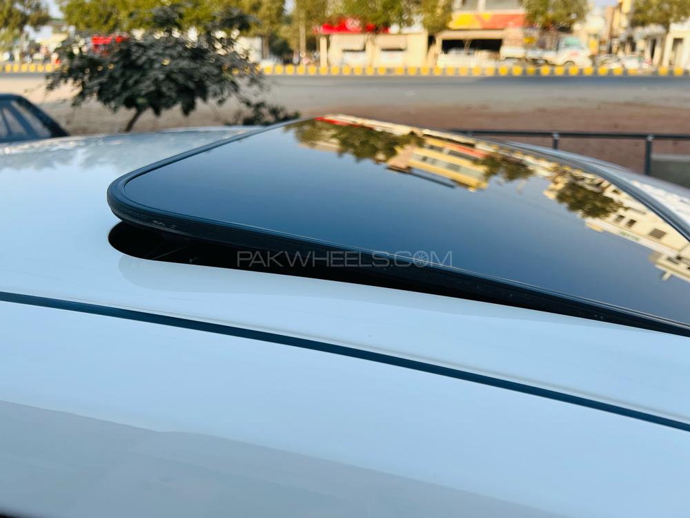 Toyota Corolla 2021 for Sale in Multan Toyota Corolla 2021 for Sale in Multan Image-12