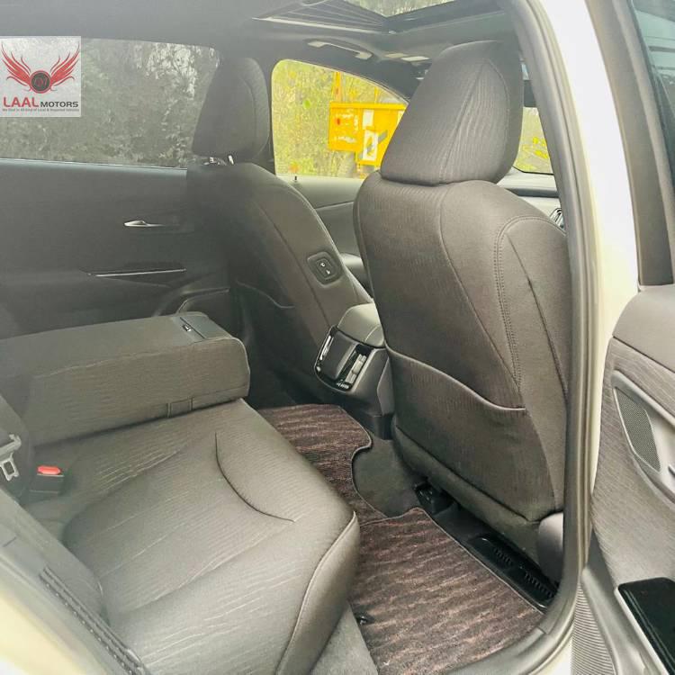 Toyota Crown 2018 for Sale in Lahore Toyota Crown 2018 for Sale in Lahore Image-11