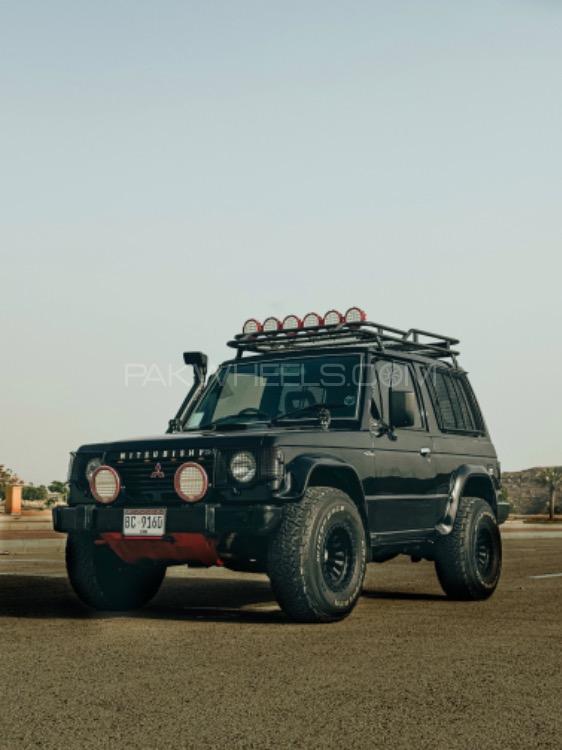 مٹسوبیشی پجیرو - 1984 Shayan Image-1
