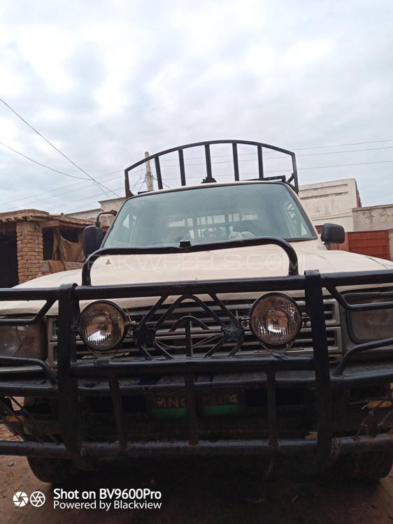 Toyota Hilux 1983 for Sale in Chowk azam Image-1