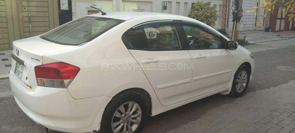 Honda City 2013 for Sale in Lahore Honda City 2013 for Sale in Lahore Image-10