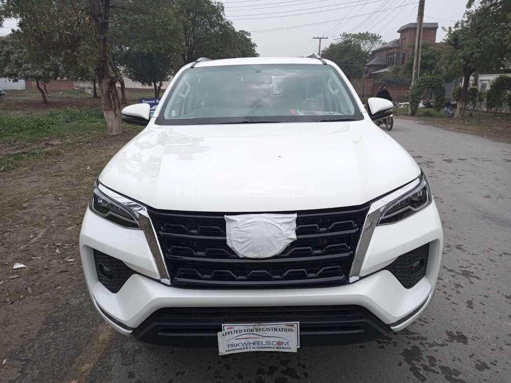 Toyota Fortuner 2022 for Sale in Lahore Image-1