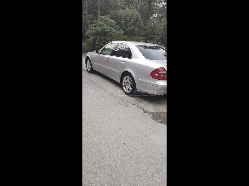Mercedes Benz E Class 2004 for Sale in Rawalpindi Mercedes Benz E Class 2004 for Sale in Rawalpindi Image-13