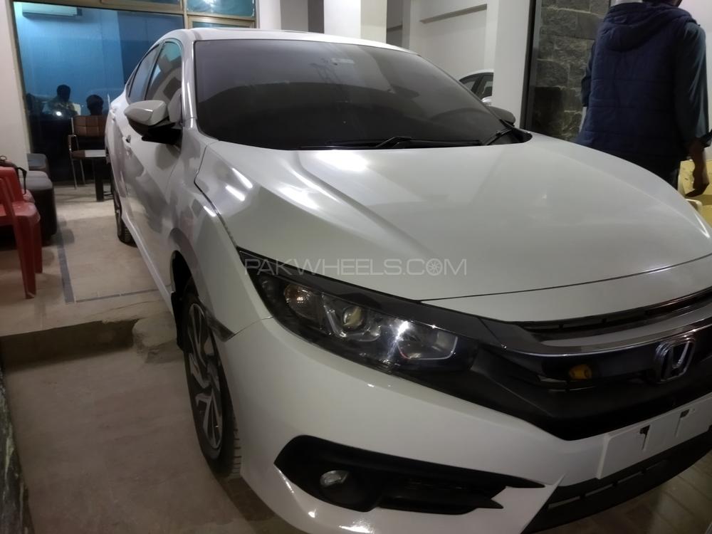 Honda Civic 2018 for Sale in Hyderabad Image-1