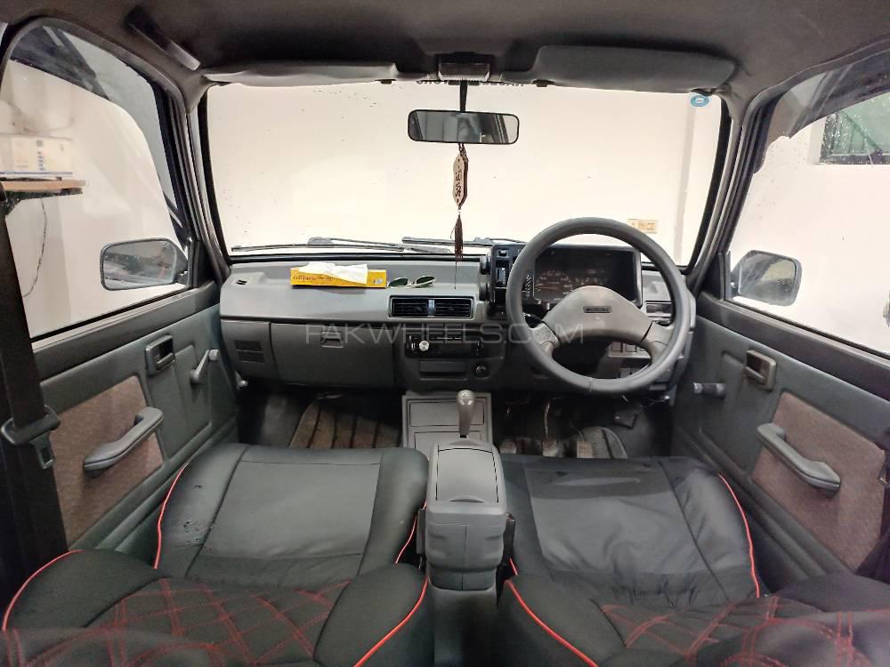 Suzuki Mehran 2013 for Sale in Lahore Suzuki Mehran 2013 for Sale in Lahore Image-3