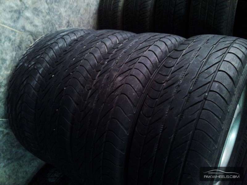 165/70R12 Dunlop for mehran/alto/Bolan khyber etc Image-1