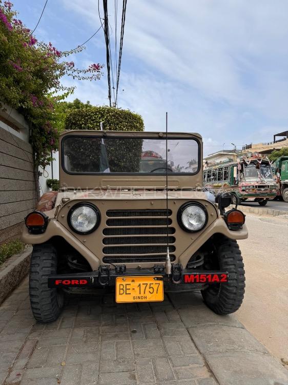 Ford Mutt M 825 - 1987 Riley Image-1
