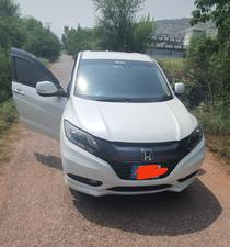 Honda Vezel Hybrid X 2015 for Sale in Kohat