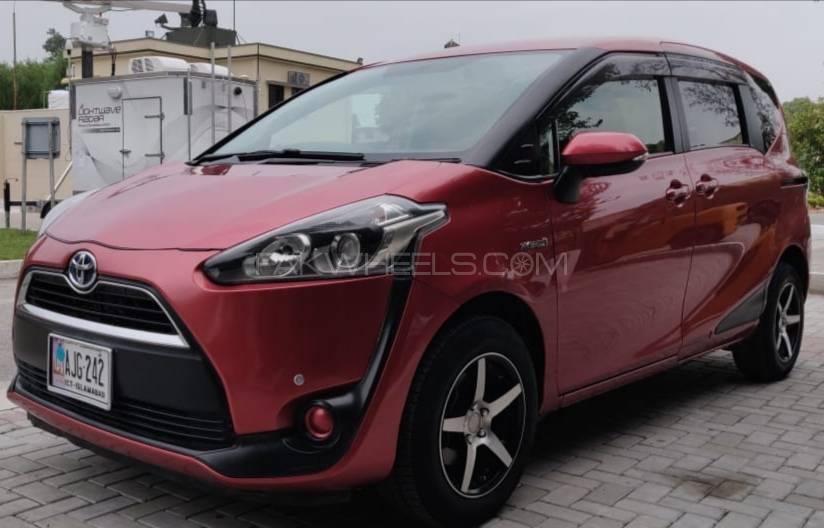 Toyota Sienta 2016 for Sale in Gujranwala Toyota Sienta 2016 for Sale in Gujranwala Image-2