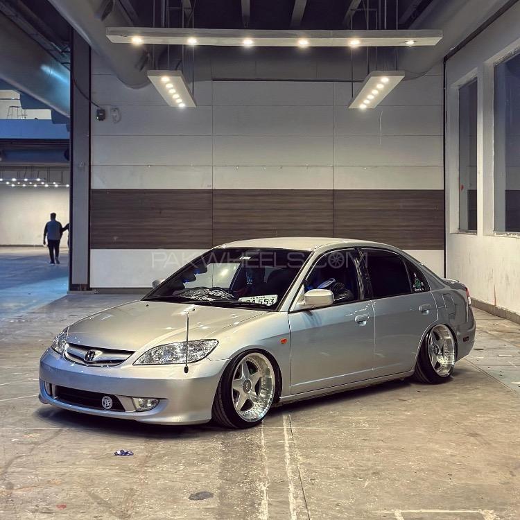 Honda Civic - 2005 Stance Es  Image-1