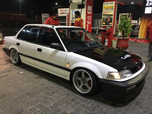 Honda Civic - 1990