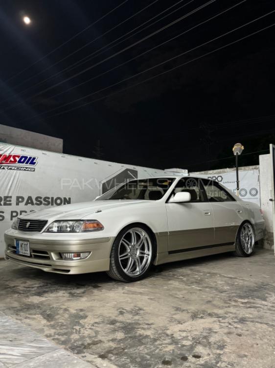 Toyota Mark II - 1997 JZX100 Image-1
