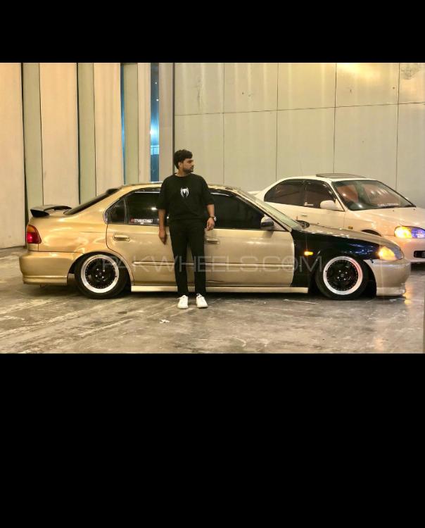 Honda Civic - 2000 Goldie Image-1