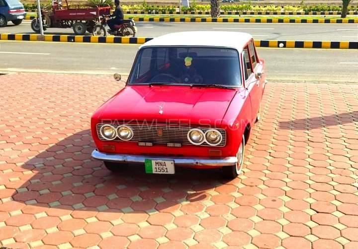 Fiat 124 - 1969 Red ferry  Image-1