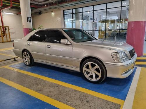 Toyota Crown - 2000