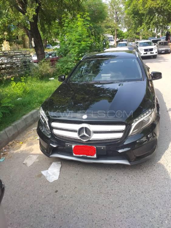 Mercedes Benz GLA Class 2016 for Sale in Islamabad Image-1