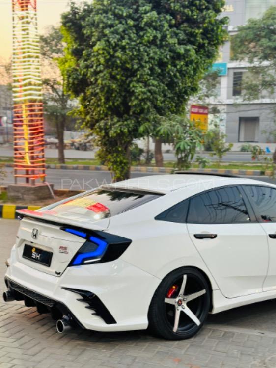 Honda Civic - 2017 Rudy Image-1