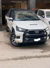 Toyota Hilux Vigo Champ V 2012 for Sale in Karachi