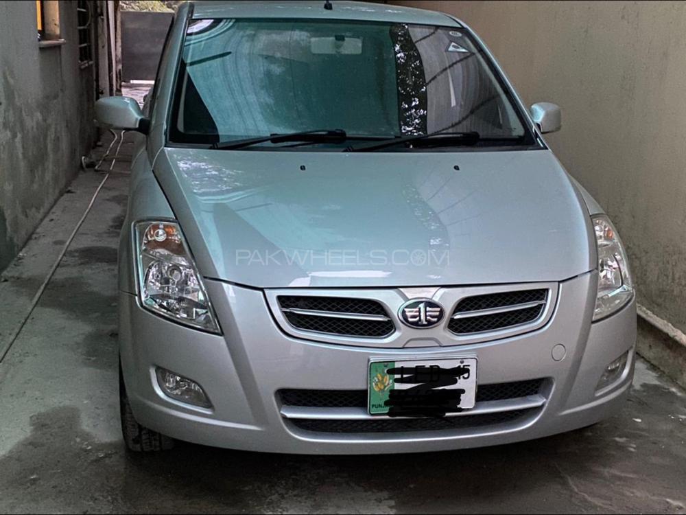 FAW V2 2015 for Sale in Lahore Image-1